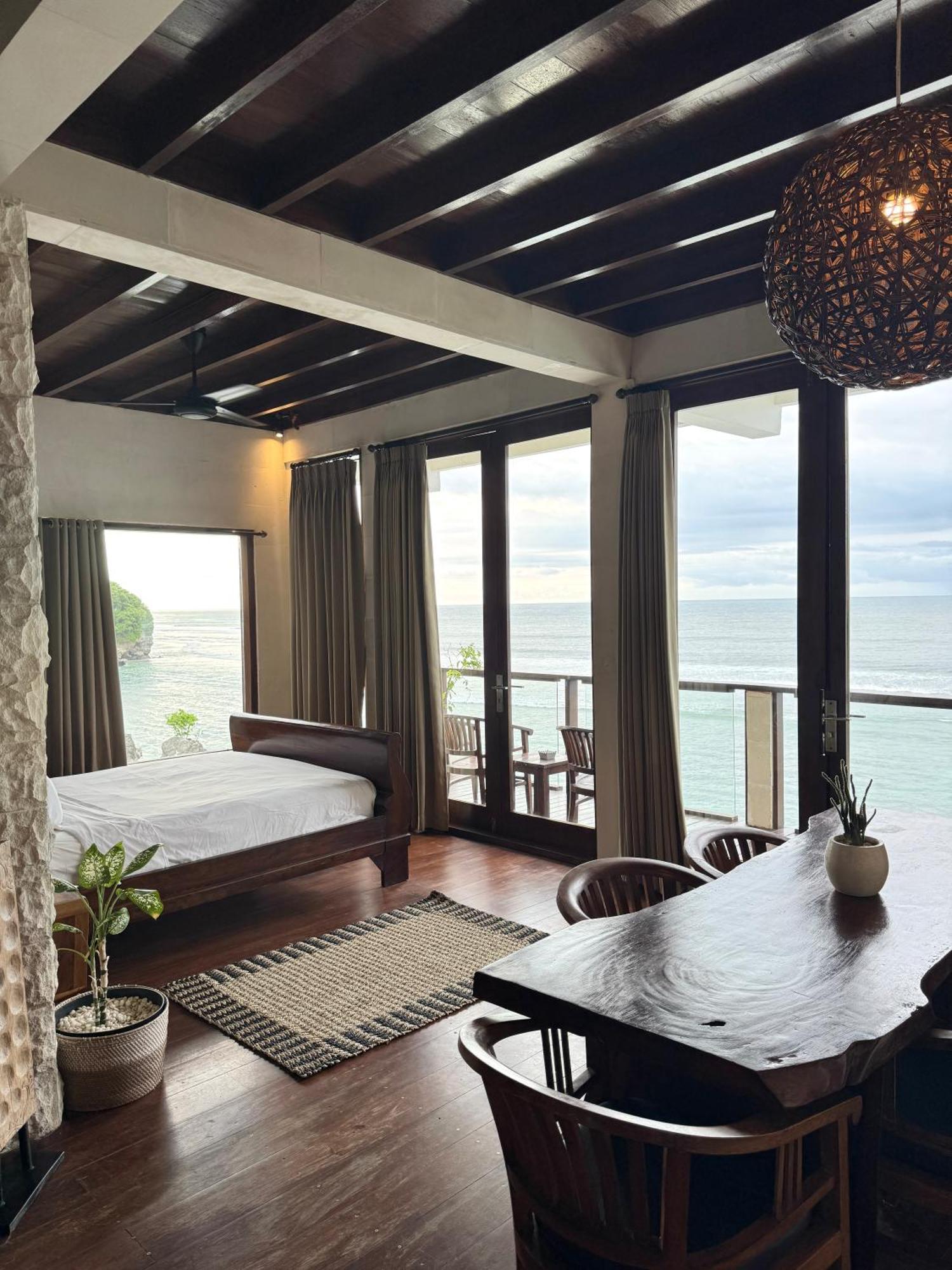 Bale Bingin Beachfront Stay Uluwatu Екстериор снимка