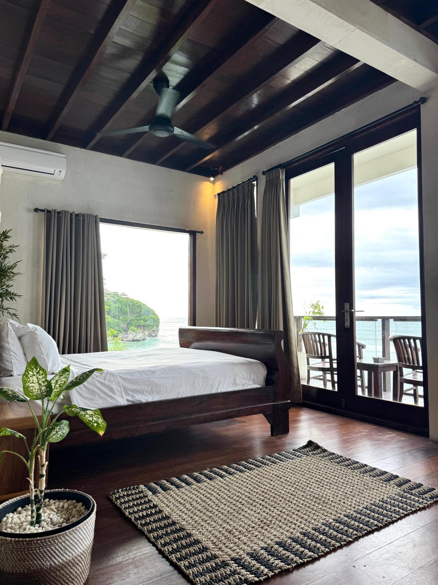 Bale Bingin Beachfront Stay Uluwatu Стая снимка